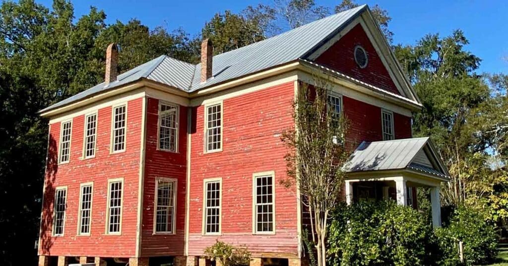 Take a driving tour to see the Apalachee Schoolhouse