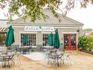 Dolce Caffe Italian Restaurant Patio Outside Seating | Best Small Town Restaurants in Georgia | Madison GA Restaurants | Visit Madison GA