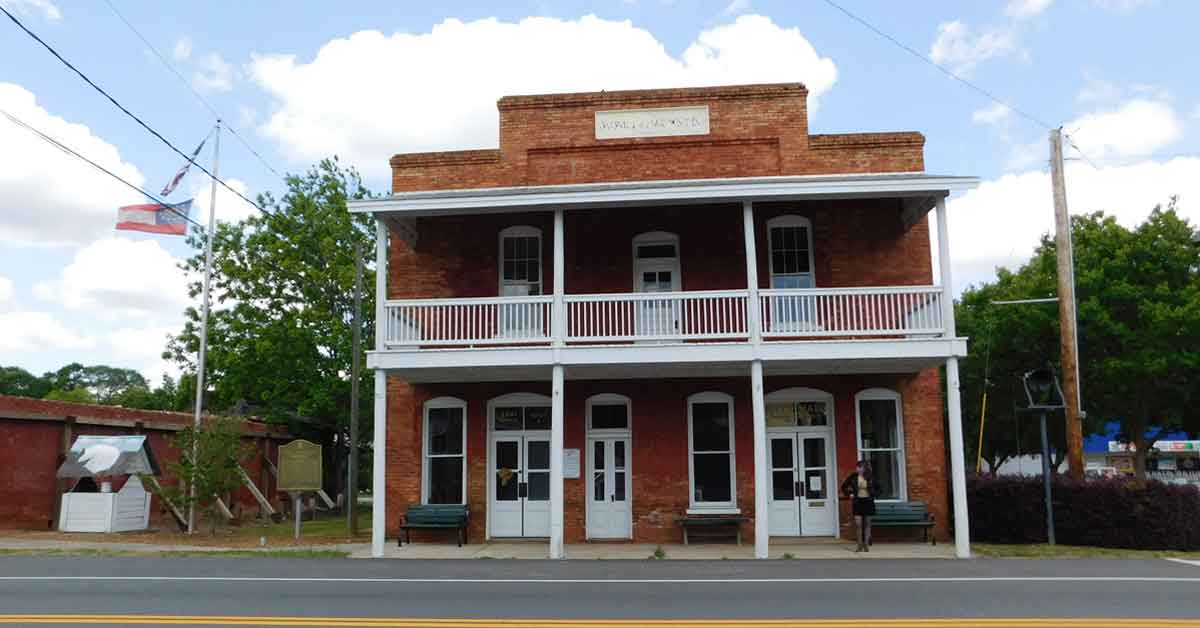 Film Tour: Movie Locations in Madison GA - Official Site