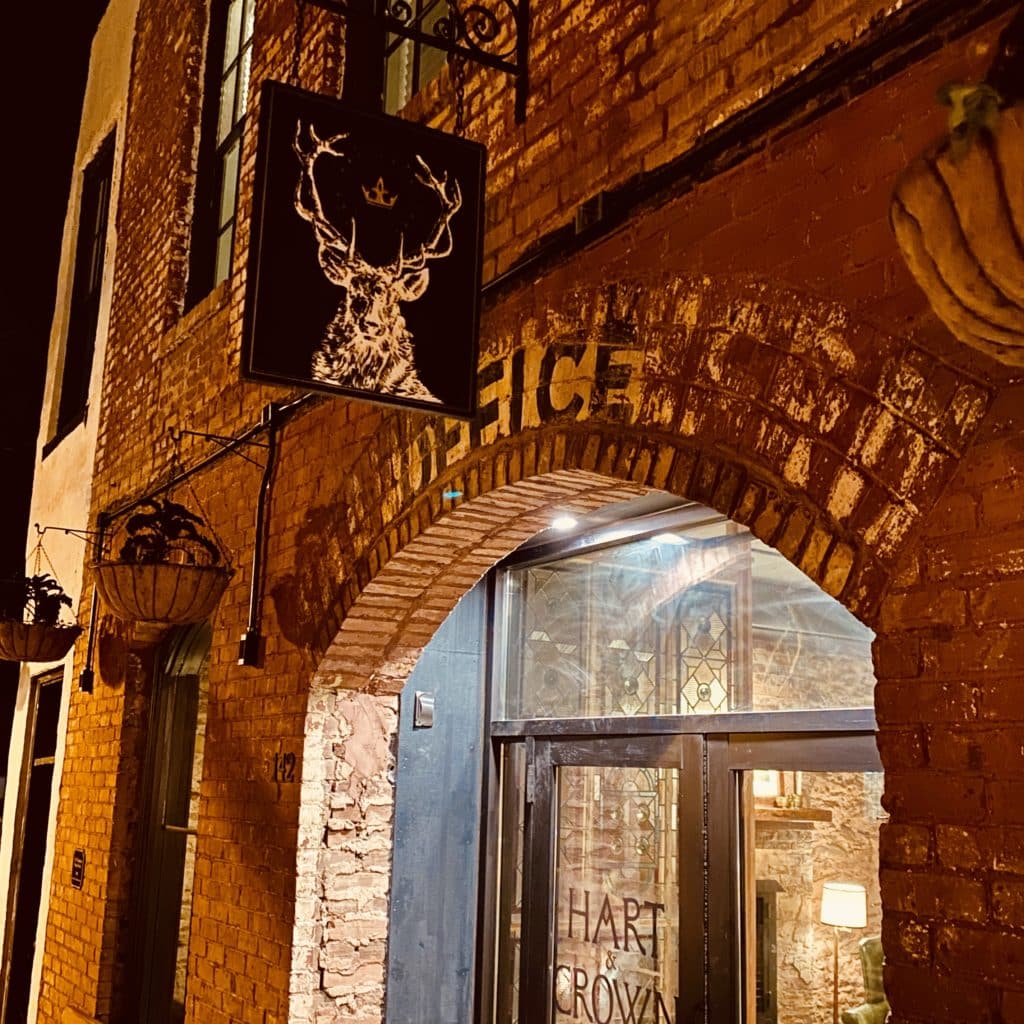 Hart & Crown Tavern Historic Brick Exterior and Sign | Best Small Town Restaurants in Georgia | Madison GA Restaurants | Visit Madison GA