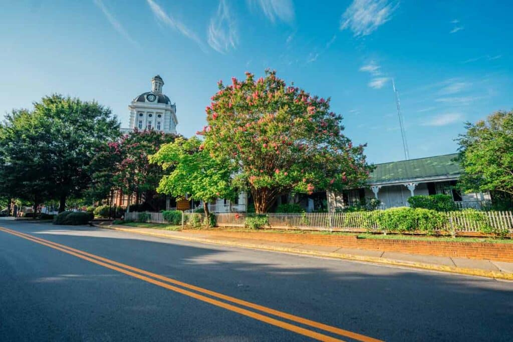 View of the Rose Cottage and the Morgan County Courthouse