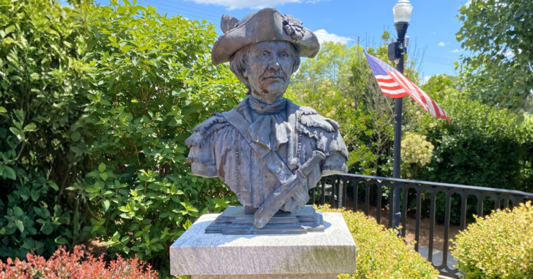Daniel Morgan Bust located in Madison Town Park